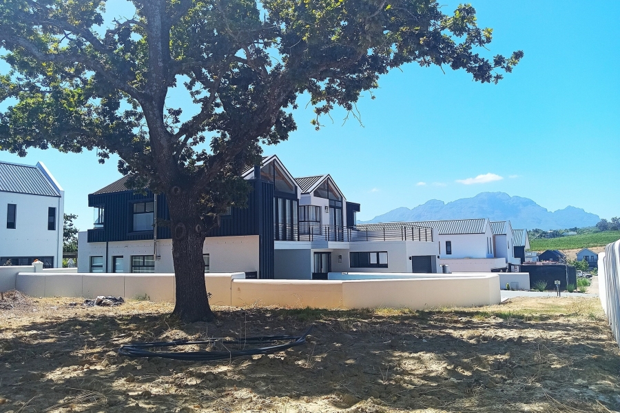 0 Bedroom Property for Sale in Paradyskloof Western Cape